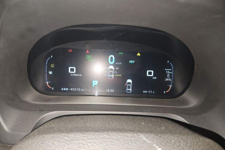 Used BYD Tang New Energy 2015 2.0T Four-Wheel-Drive Flagship Model Instrument Cluster