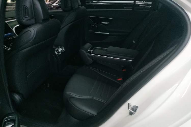 Used Mercedes-Benz C-Class 2022 Restyled C 260 L Sport Edition
