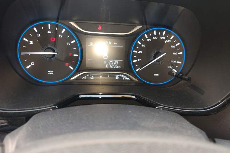 Used GAC Trumpchi GS4 2018 235T Manual Two-Wheel Drive Elite Edition Odometer Close Up