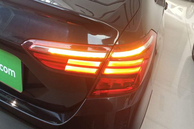 Used Honda Inspire 2019 260TURBO Elegant Edition China VI Emission Standard
