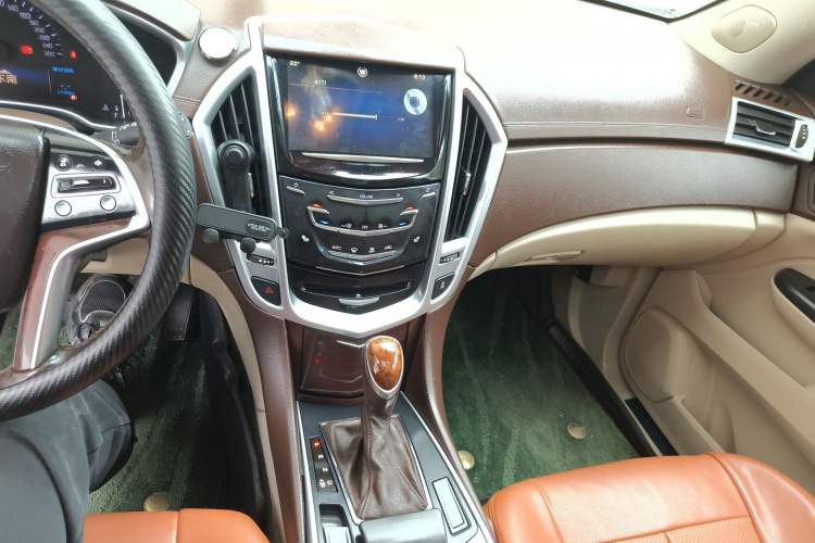 Used Cadillac SRX 2013 3.0L Luxury Model Audio And AC Panel