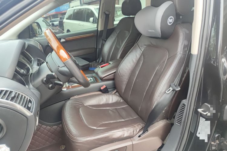 Used Audi Q7 2014 35 TFSI Ambition Edition Left Front Seat