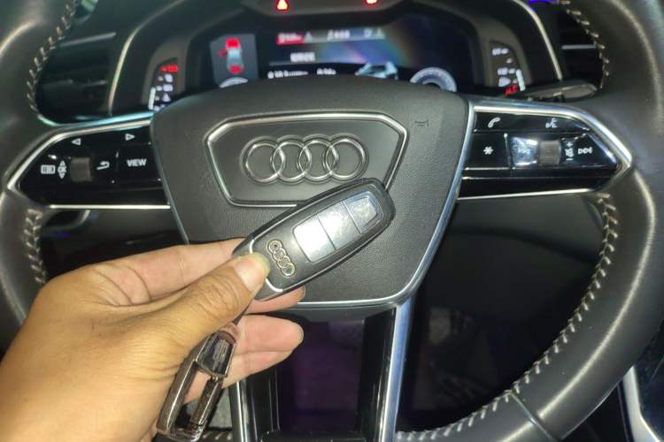 Used Audi A6L 2019 40 TFSI Luxury Dynamic Model
