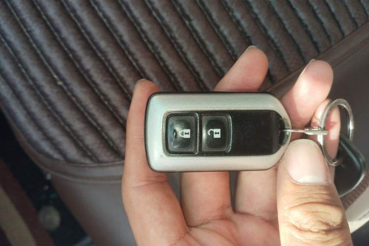 Used Toyota Highlander 2009 2.7L 2WD 5-Seater Elite Edition
