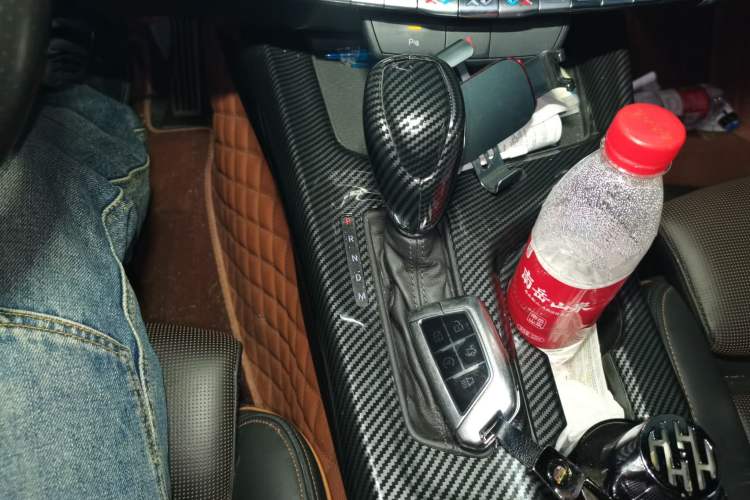 Used Cadillac CT4 2020 28T Elite Edition Gear Lever