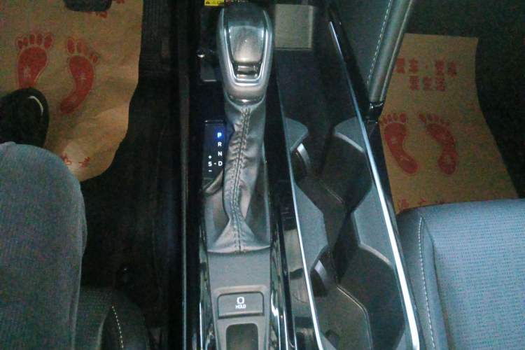 Used Toyota Camry 2024 Dual-Engine 2.5HG Prestige Edition
