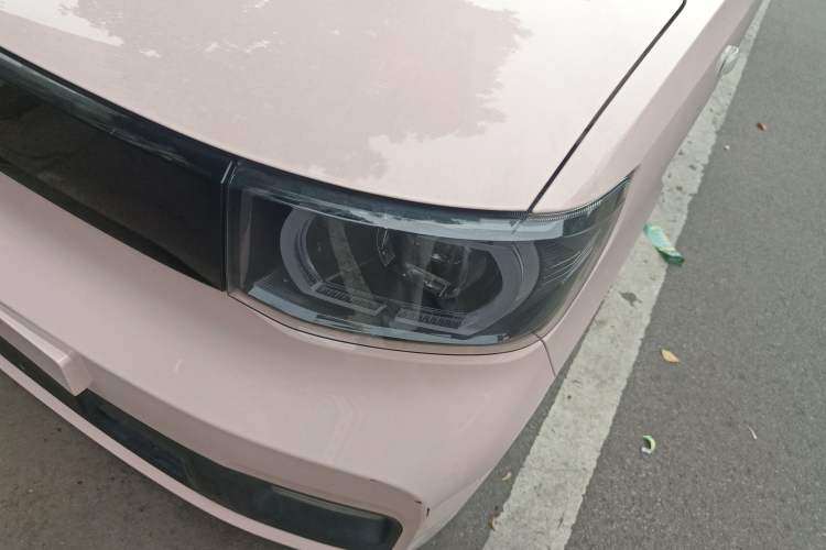 Used Wuling Hongguang MINIEV 2021 Macaron Premium Model – Lithium-NMC
