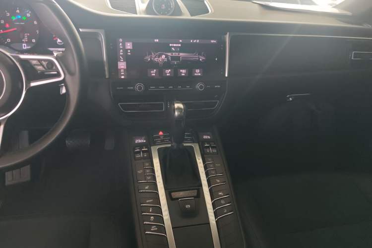 Used Porsche Macan 2021 Macan 2.0T