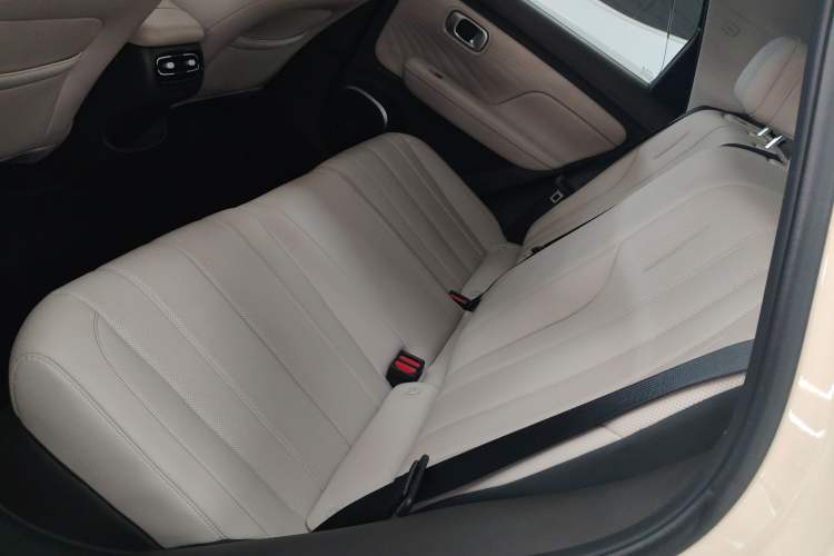 Used AION UT 2025 420 Prestige Edition