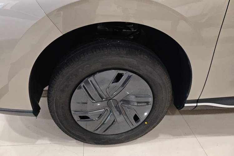 Used FORTHING Xinghai X5 2025 Model, 530 Executive Edition