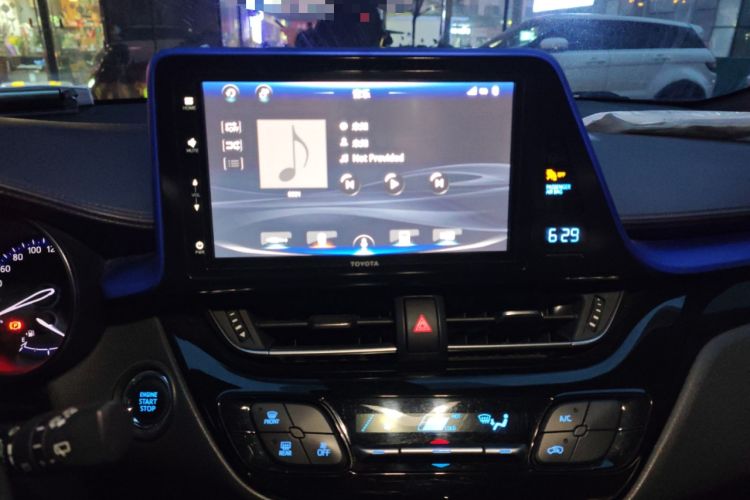 Used Toyota IZOA 2018 2.0L Yichi Version China VI Standard