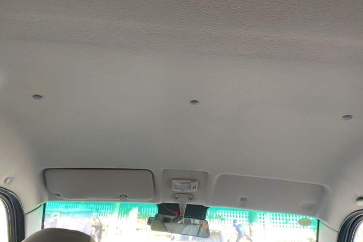 Used Jinbei Hiace X30 2021 1.5L Wealthy Single-Steaming Air-Conditioned Version Bus China VI Standard SWC15M
