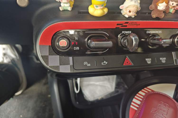 Used MINI Electric COOPER 2026 Model, 466km COOPER E Classic Style
