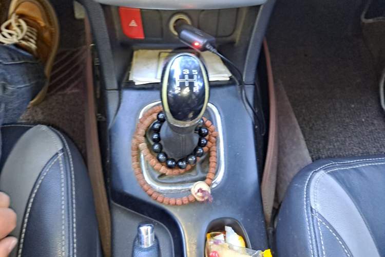 Used HYOSOW H3 2015 1.5L manual Comfort trim level