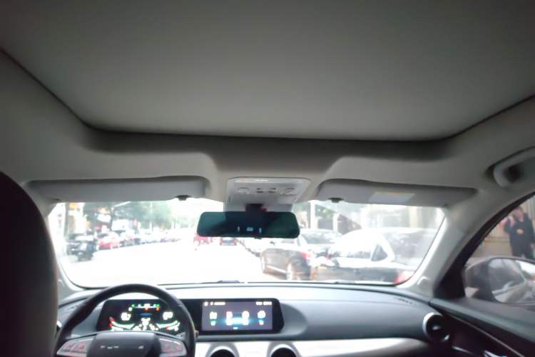 Used FORTHING T5 EVO 2021 1.5TD DCT Diamond Edition