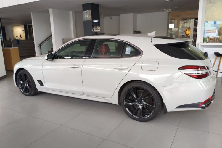 Used Genesis G70 2024 2.0T Hunter Model Rear-Drive Luxury Edition Shooting Brake
