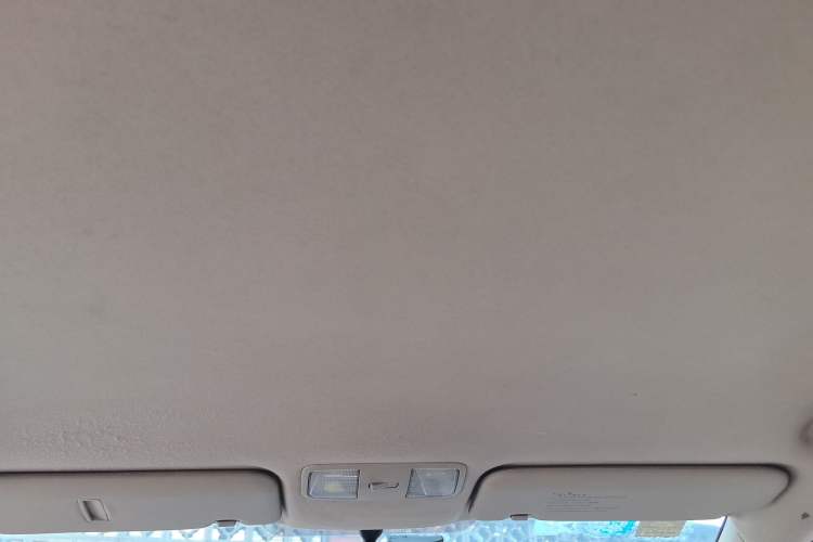 Used Hyundai Verna (older generation) 2010 Sedan 1.4L Manual Comfort GS
