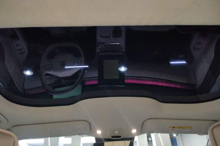 Used Nio ET7 2024 75 kWh Executive Signature Edition
