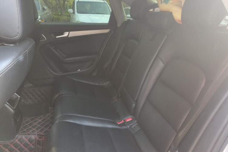Used Audi A4L 2013 35 TFSI Automatic Standard Model Left Rear Seat
