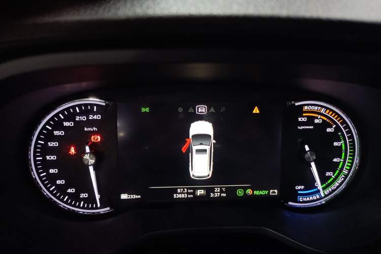 Used Roewe Ei5 2018 Internet Luxury Edition
