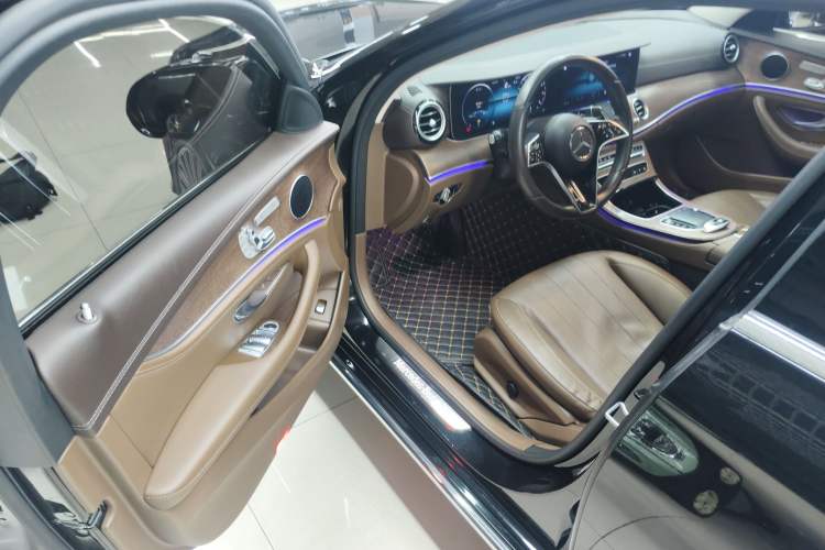 Used Mercedes-Benz E-Class 2022 Revised Version E 300 L Fashion Edition Driver Seat