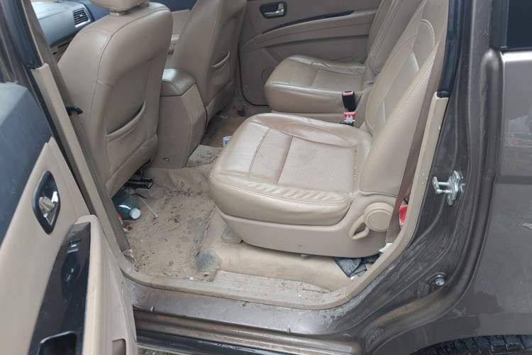 Used Wuling Hongguang 2014 1.5L S Luxury Model