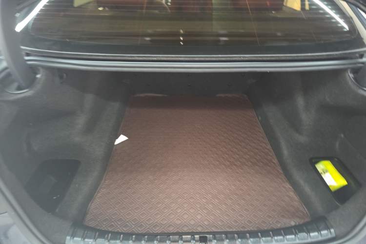 Used BMW 5 Series 2019 Facelifted 530Li Leading Edition M Sport Package