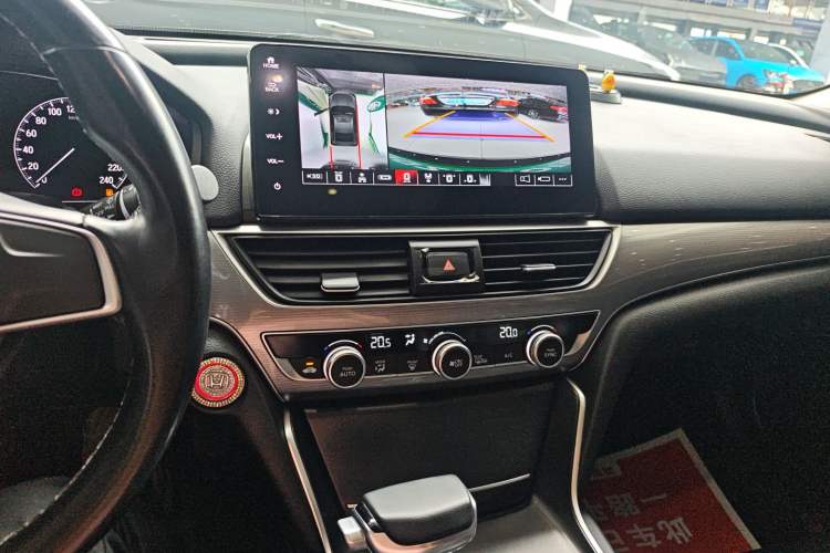 Used Honda Accord 2022 260TURBO Luxury Edition Audio And AC Panel