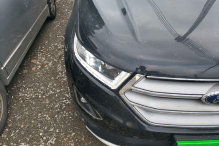 Used Ford Edge 2018 EcoBoost 245 Four-Wheel Drive Titanium 7-Seater