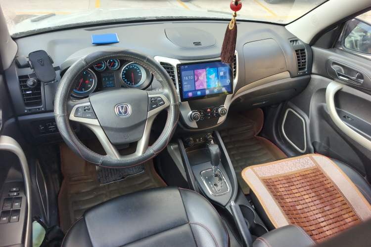 Used Changan CS35 2014 1.6L Automatic Luxury Model China IV Standard
