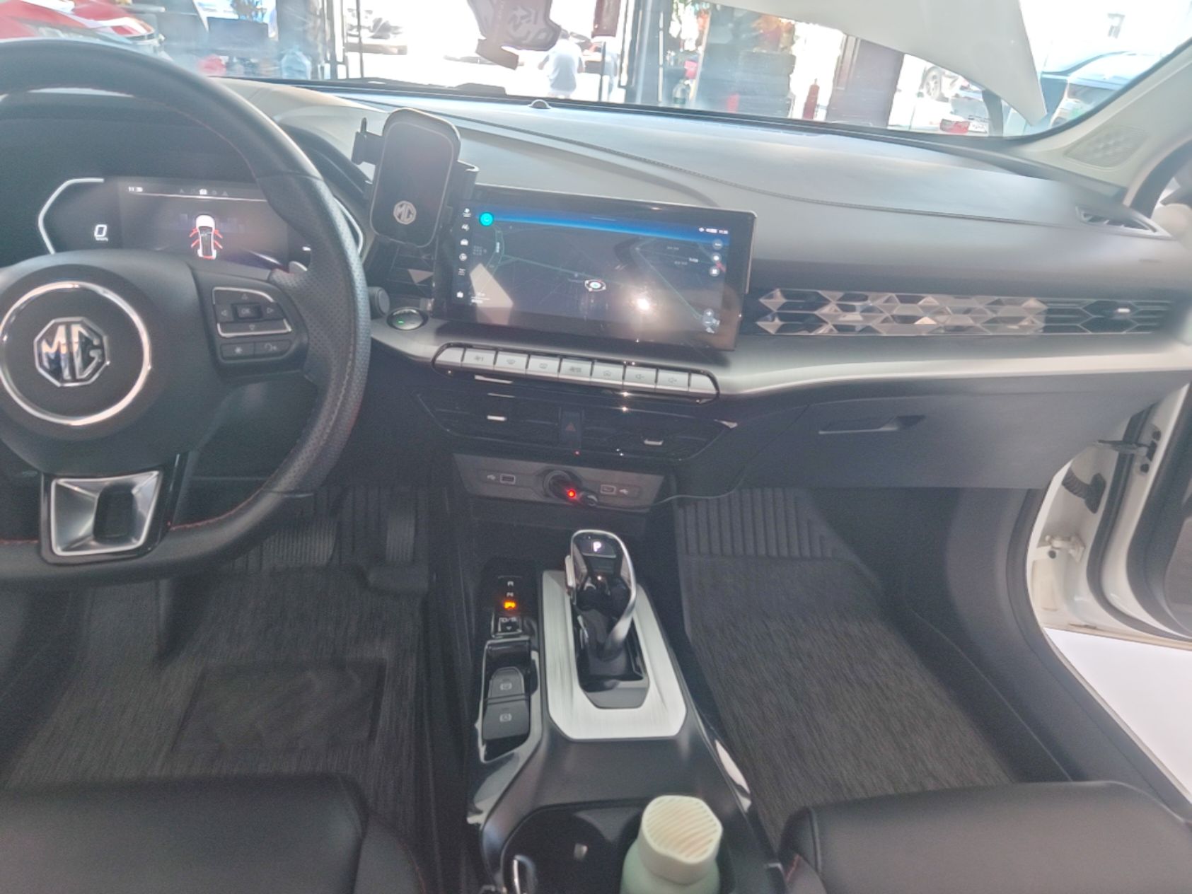 MG 5 2022 300TGI DCT Chao Yue Luxury Edition — снимка 15