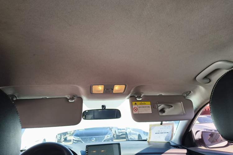 Used Hyundai Celesta 2018 1.6L Automatic GL Enjoyment Edition China VI compliant
