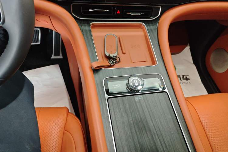 Used Hima AITO M9 2024 Range-Extended Max Edition 42 kWh 6-Seater Version