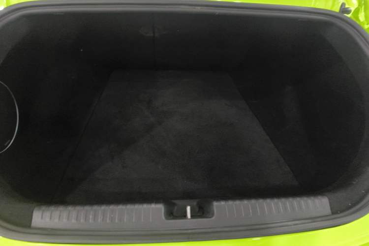 Used XPeng P7 2021 562E Pengyi Performance Edition Trunk