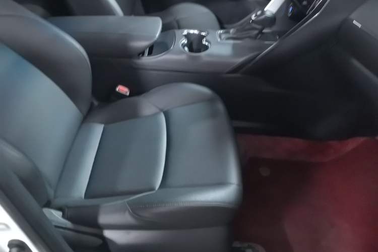 Used Toyota Venza 2022 2.0L CVT Two-Wheel Drive Luxury Edition