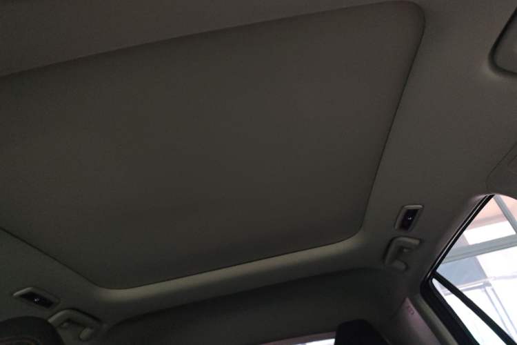 Used Lynk & Co 06 EM-P 2022 PHEV 84 km Range Pro Version