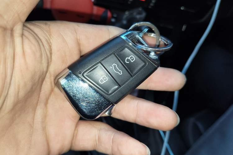 Used Volkswagen Passat 2019 280TSI Business Edition China VI
