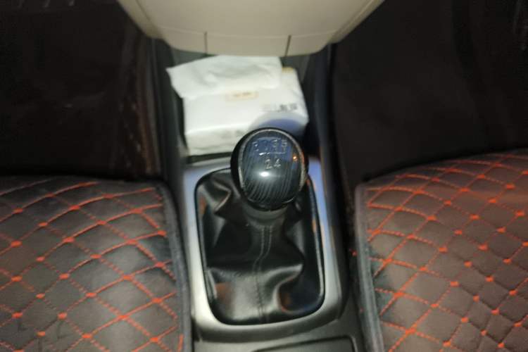 Used Hyundai Celesta 2016 1.6L Manual Joy Edition