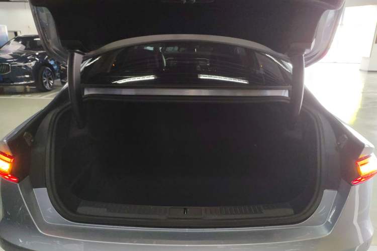 Used Lincoln Z 2022 iXiang Zunyi Edition
