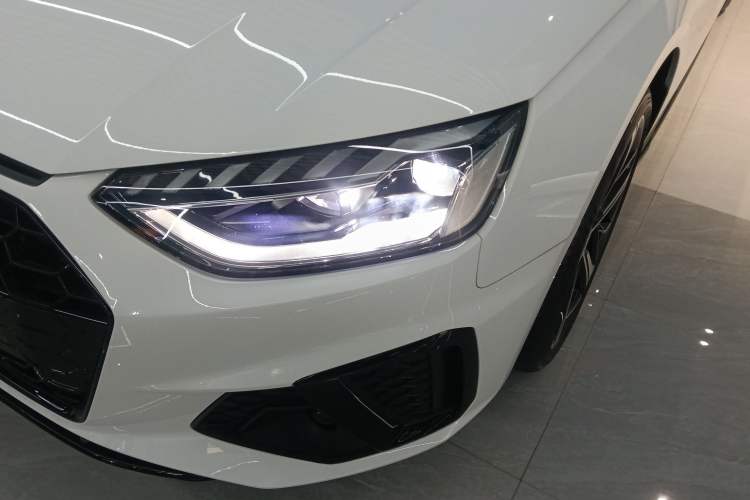 Used Audi A4L 2024 40 TFSI Luxury Dynamic Edition Left Front Headlight