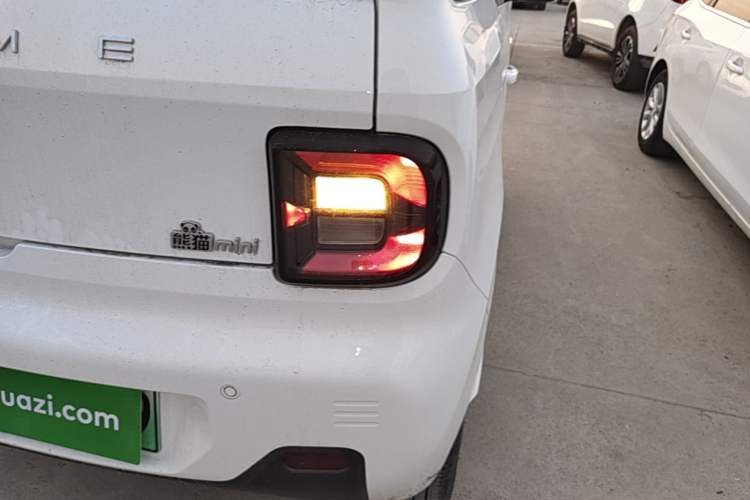 Used Geely Galaxy Panda 2024 Panda Mini 200km Endurance Bear