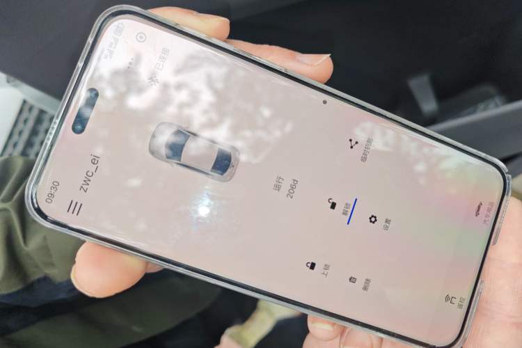 Used Ford Transit 2023 2.0T Gasoline Manual-Transmission Multi-Purpose Commercial Vehicle Mid-Drive Mid-Roof 5/6 Seats Vehicle Key