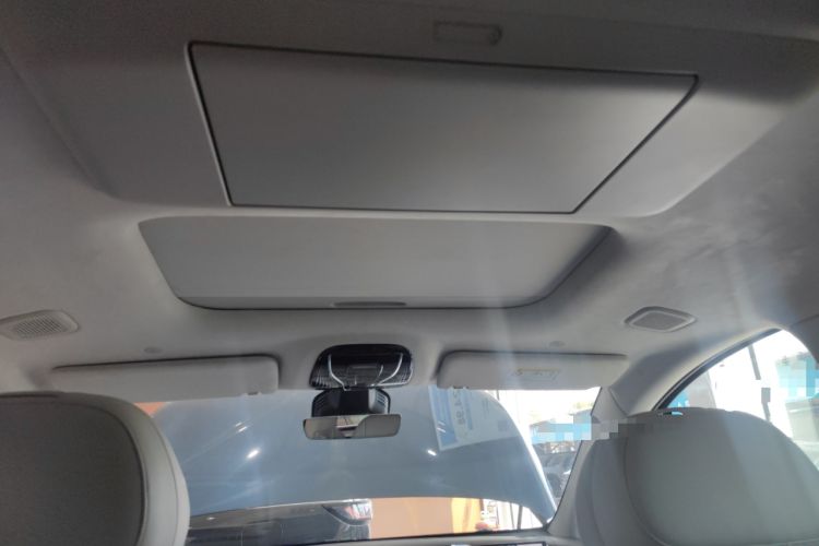 Used VOYAH Dream 2025 PHEV Four-Wheel-Drive Flagship Kunpeng Edition
