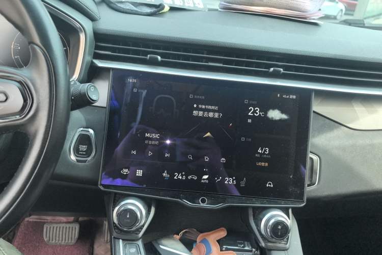 Used Lynk & Co 01 2021 2.0TD Two-Wheel-Drive Pro Trim
