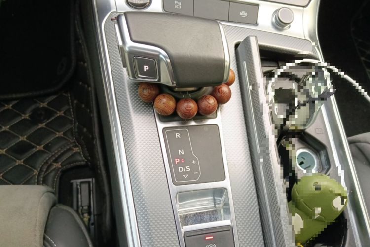 Used Audi A6L 2021 40 TFSI Luxury Dynamic Edition Gear Lever