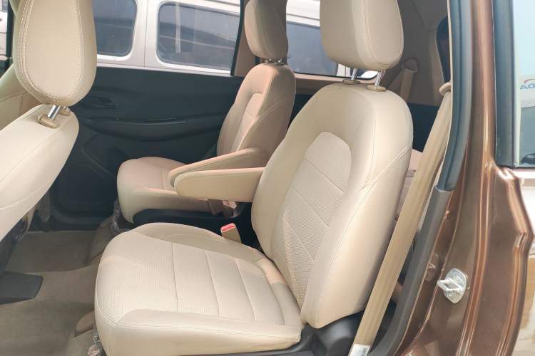 Used Wuling Hongguang 2021 1.5L Revised S Standard Version with Electric Power Steering LAR