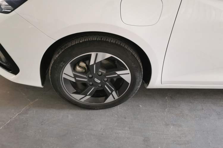 Used Geely Auto Emgrand L HiP 2022 1.5TD-DHT Pro 100KM Super Swift
