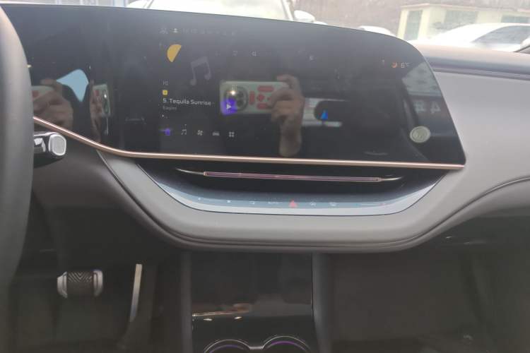 Used Hongqi EH7 2024 690 Pro