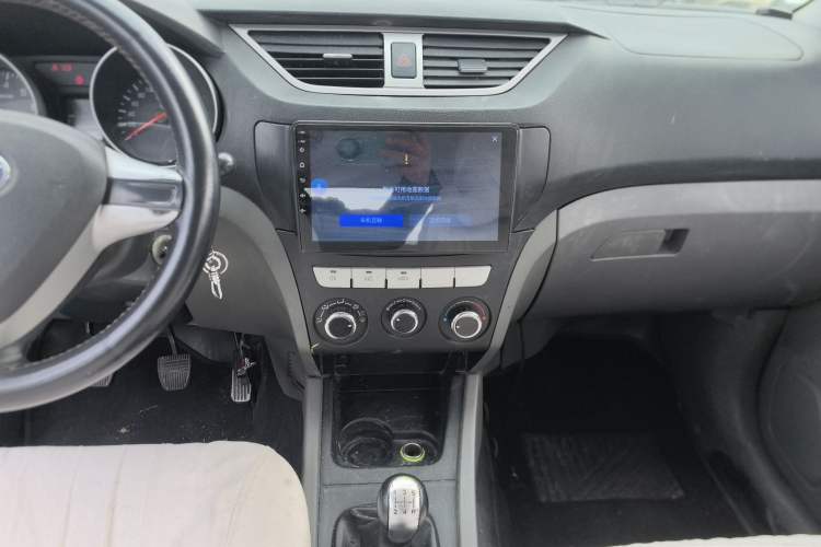 Used FAW Senya S80 2013 1.5L Manual 7-Seater Urban Fashion Edition