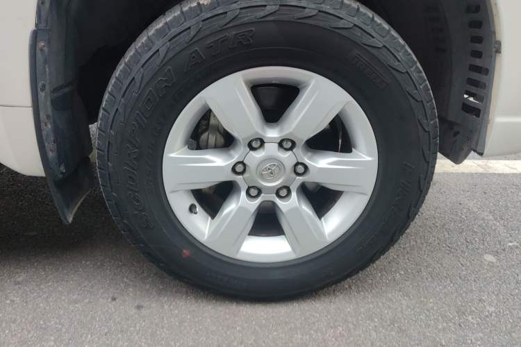 Used Toyota Prado 2016 2.7L Automatic Standard Edition
